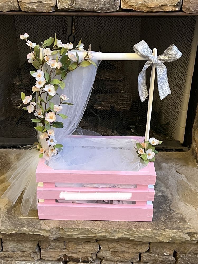 Pastel Pink Floral Crate Hamper Tray with Net Canopy & Bow | Decorative Wedding & Baby Shower Gift Basket | Elegant Trousseau & Return Gift Display Stand