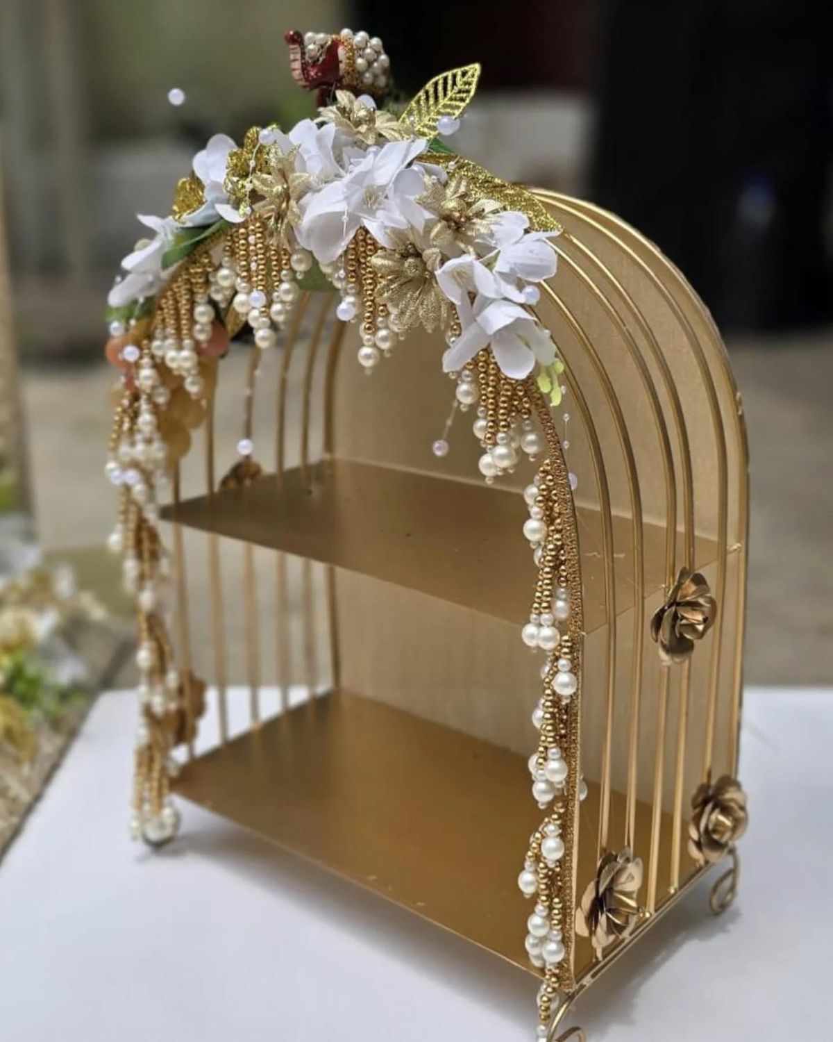 Luxury Golden Pearl Floral Display Stand | Royal Wedding Trousseau & Jewellery Hamper Cage Tray | Premium Decorative Gift Presentation Organizer