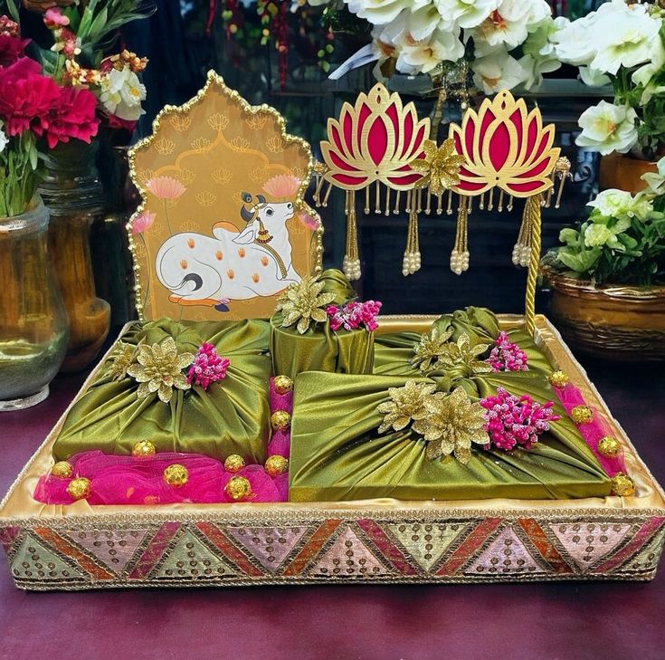 Luxury Traditional Wedding Shagun Tray with Lotus & Nandi Décor | Designer Trousseau Hamper Packing Set | Premium Pooja & Festive Gift Presentation Platter