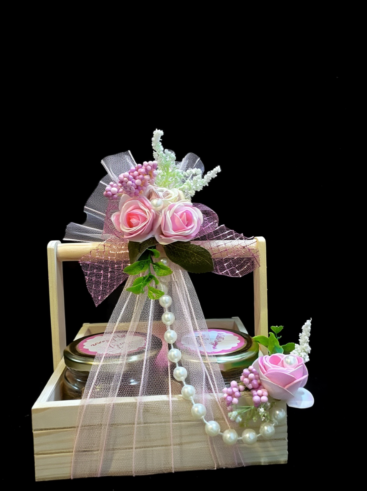 Elegant Mini Wooden Floral Hamper Basket with Net & Pearl Decor | Decorative Wedding Return Gift Tray | Baby Shower & Festive Gift Presentation Box